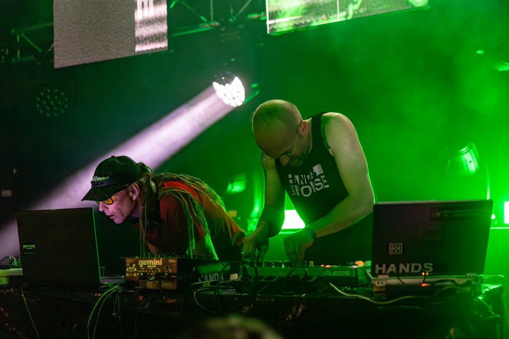 Nullmaschine bei Forms of Hands 2026