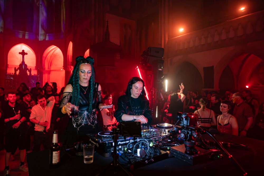 Rave in der Peterskirche Leipzig Rave in der Peterskirche Leipzig