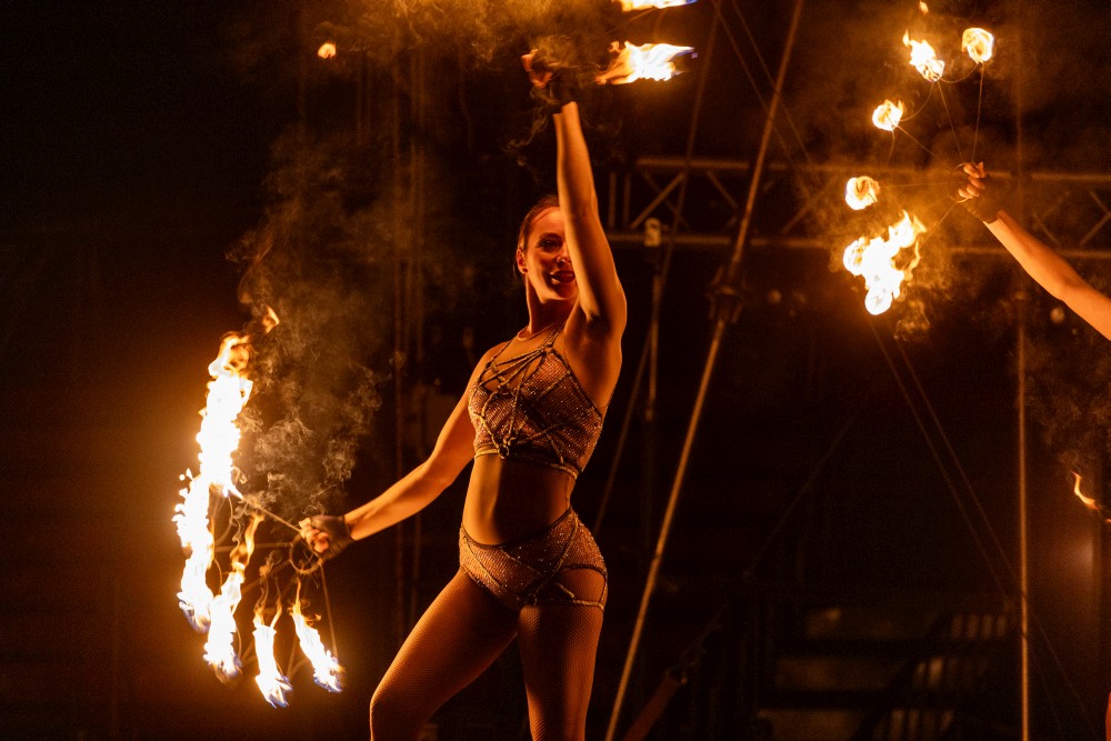 Waterland Circus
